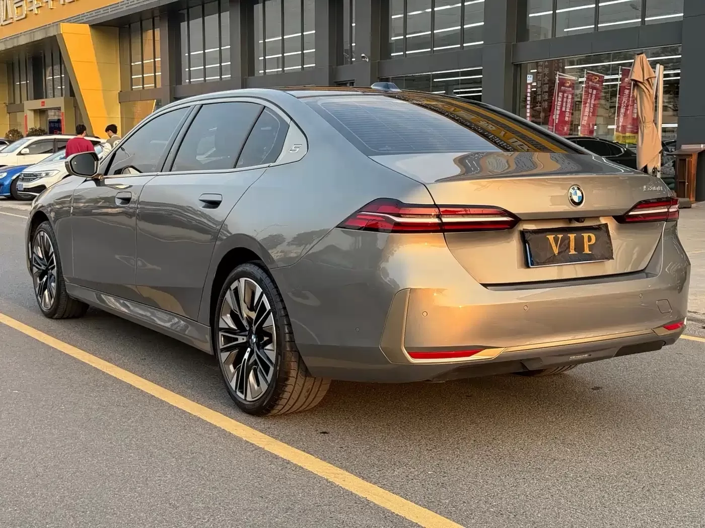 BMW Série 5 2025 530Li d'occasion Pack M Sport Premium
