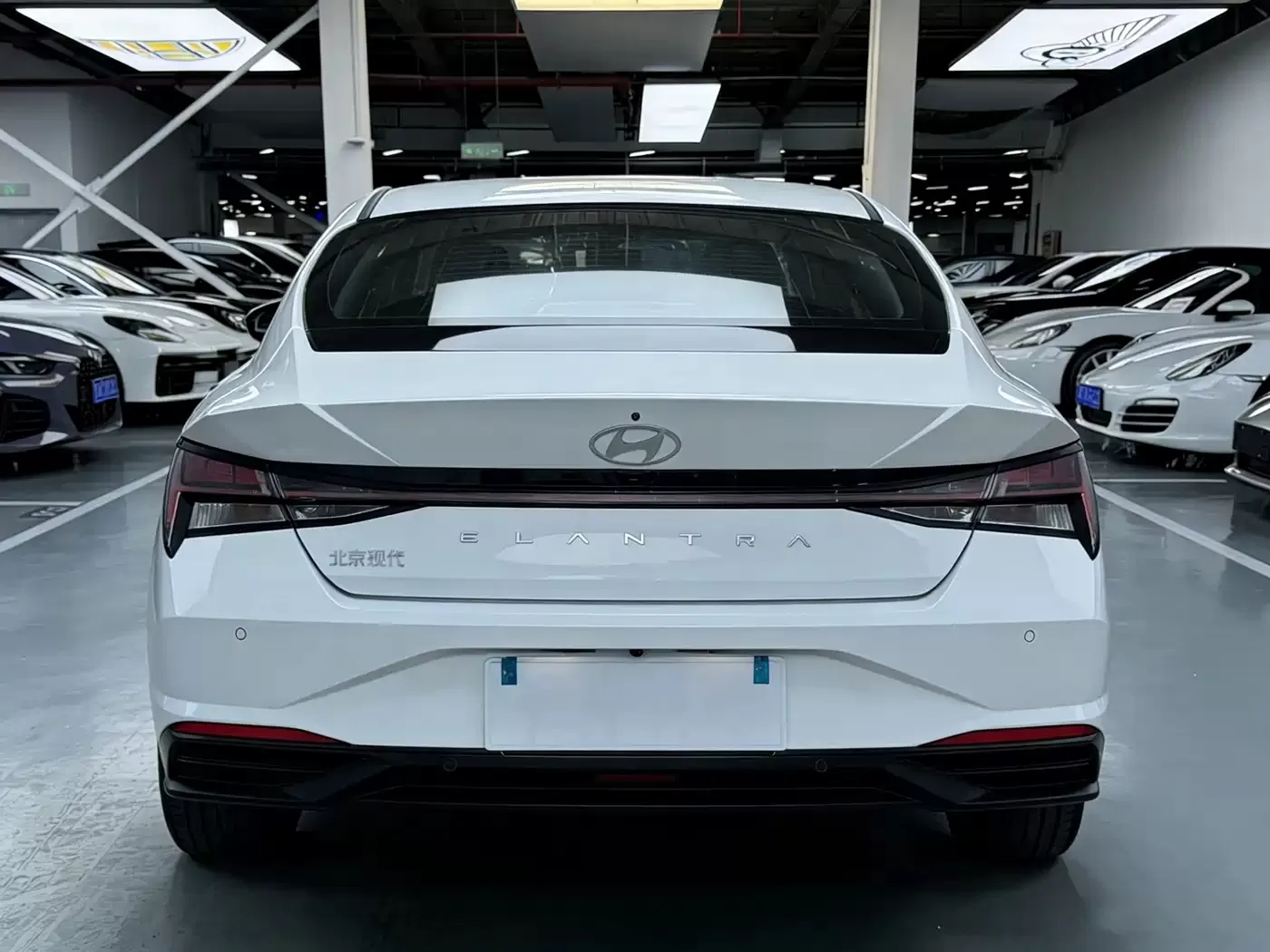 Hyundai Elantra 2022 d'occasion 1.5L CVT LUX Édition Premium