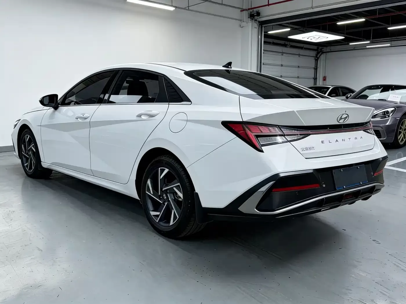 Hyundai Elantra 2022 d'occasion 1.5L CVT LUX Édition Premium