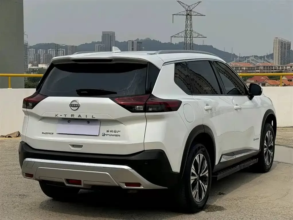 Nissan X-Trail 2023 e-POWER Super Hybrid Dual Motor AWD Édition Luxe d'occasion
